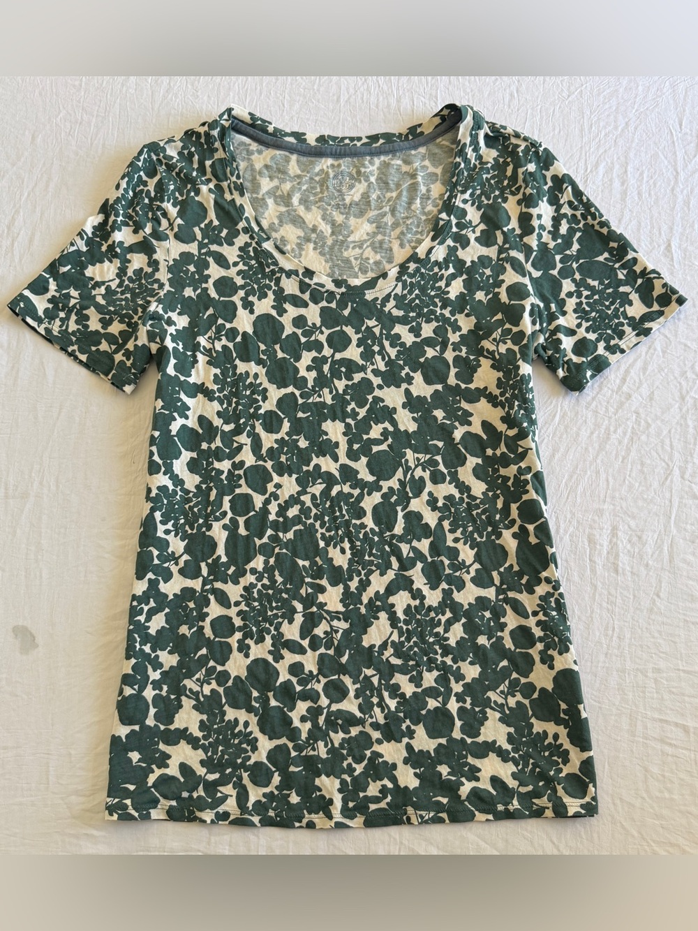Tory Burch “PRIMA COTTON” Green Floral V-Neck Short Sleeve Tee